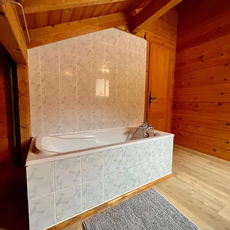 Chalet Verlaine, Magnifique Et Authentique 4 Etoiles Chalet *